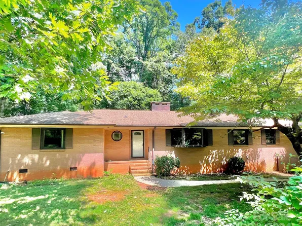 3535 Keith Dr, Charlotte, NC 28269