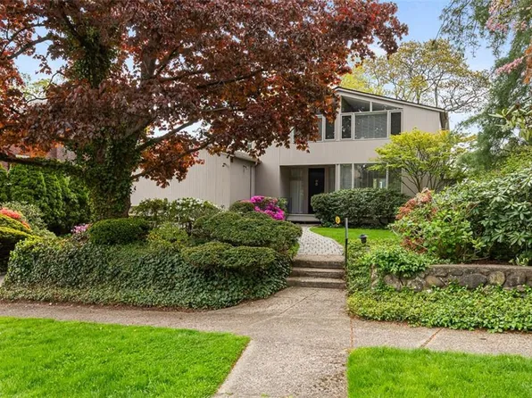 57 Hazard Ave, Providence, RI 02906