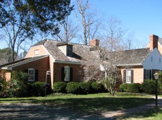 126 The Grn, Weems, VA 22576