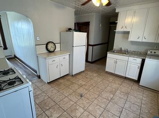 37 Howard St #3, Waterbury, CT 06705