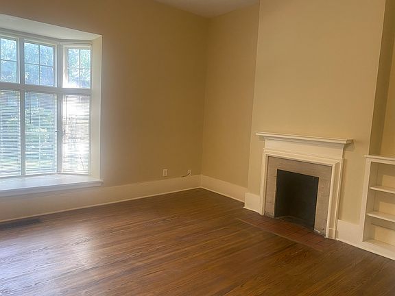 3rd image of 148 Gibbs St APT 1