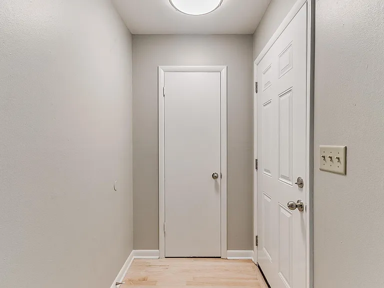 1314 Sycamore St — Photo 3