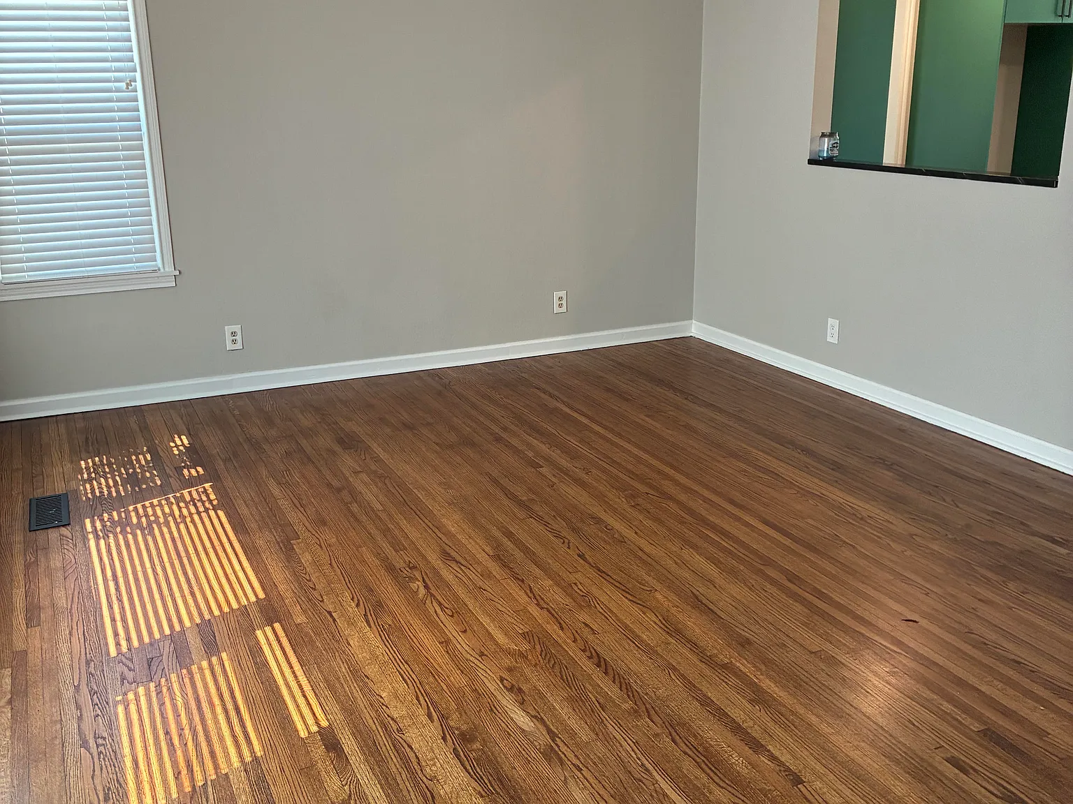 2 bed, 1116 sqft, $1,650 — Photo 4
