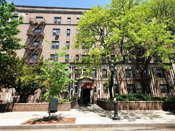225 Eastern Parkway