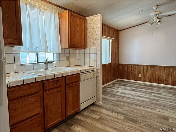 4th image of 2960 Silver Creek Road #42