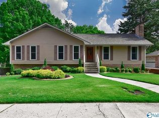 7810 Valley Bend Dr SE, Huntsville, AL 35802