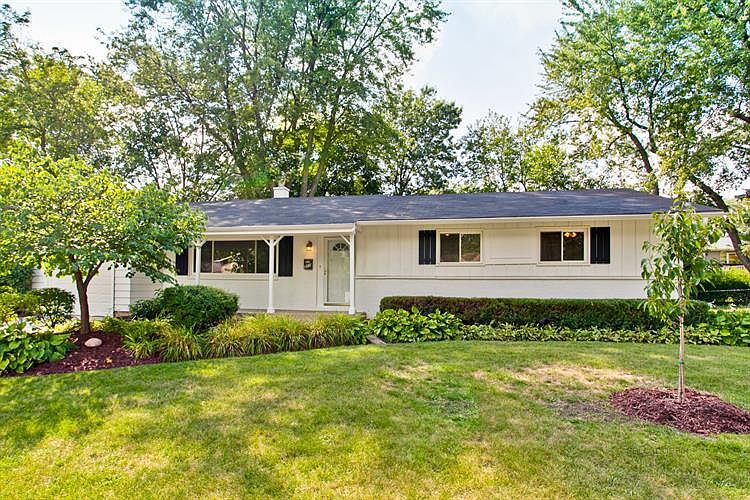 1st image of 210 N Babcock Dr