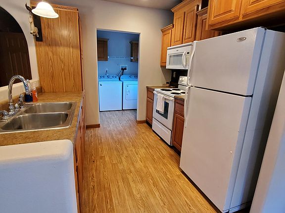 4th image of 2883 N 400 W