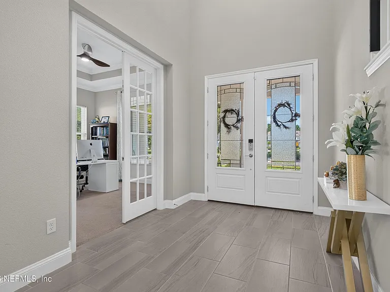 22 Azura Point — Photo 16