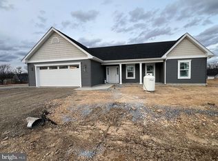 15 Anoka Ct, Martinsburg, WV 25404