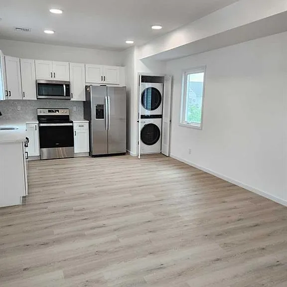 69 Union Ave #2 — Photo 3
