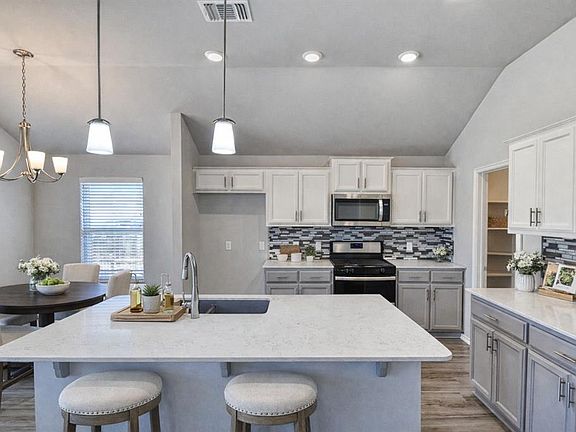 5th image of 6805 NW 157th Ter