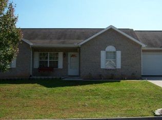 7124 Calgary Dr, Corryton, TN 37721
