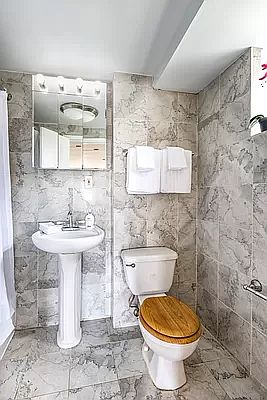 4th image of 88 E 3rd St APT 13