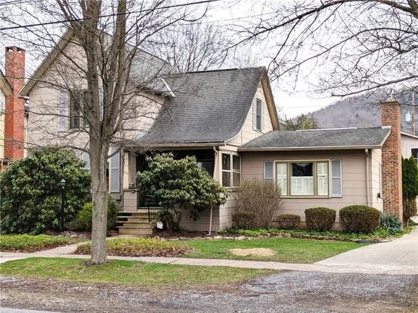 312 Broad St, Port Allegany, PA 16743