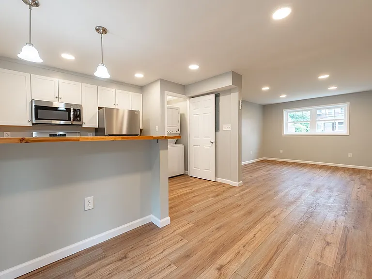 515 Davis St — Photo 9