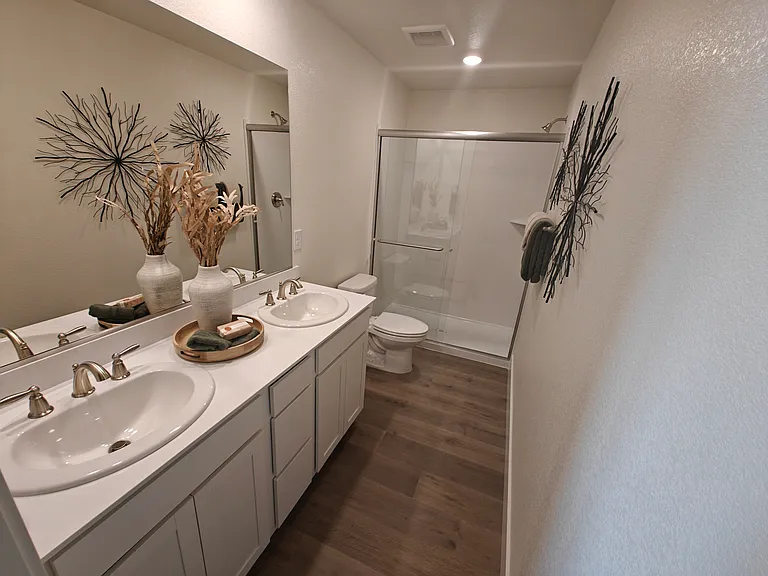 1594 Grazer Way — Photo 37