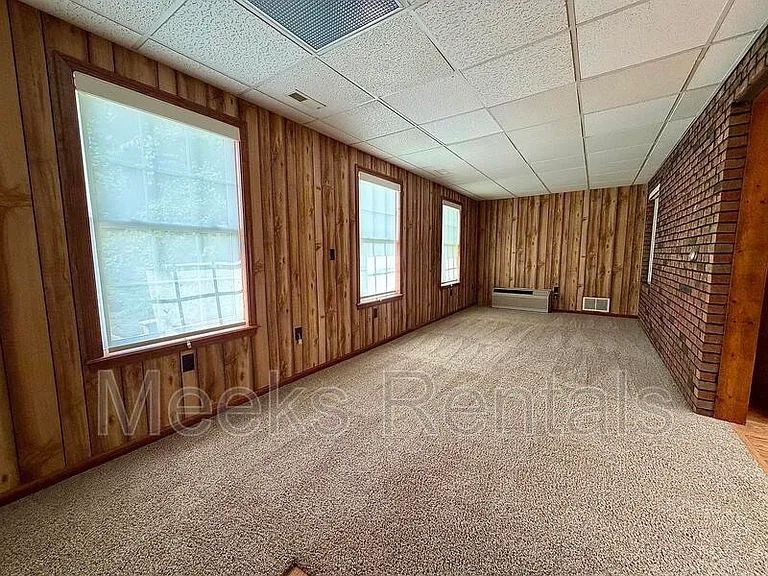 9 Romar Ct — Photo 8