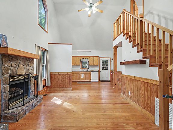5th image of 659 Potomac Dr