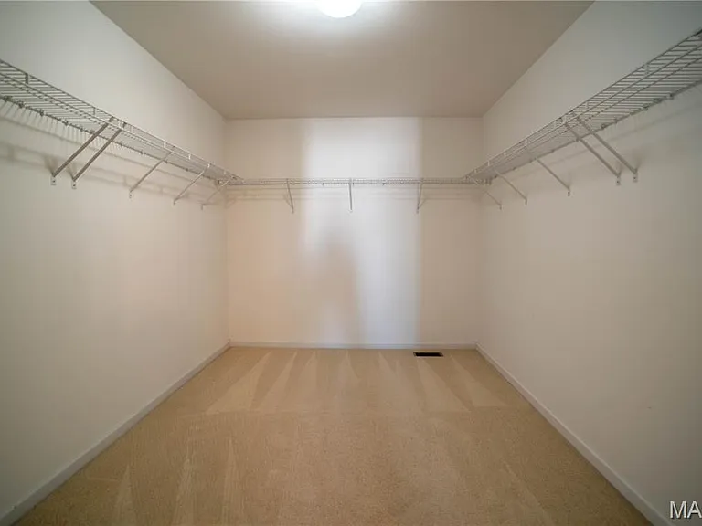 84 Brighton Park Dr — Photo 47