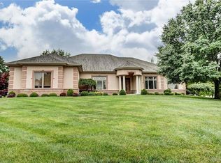 1989 Fountain View Dr, Dayton, OH 45414