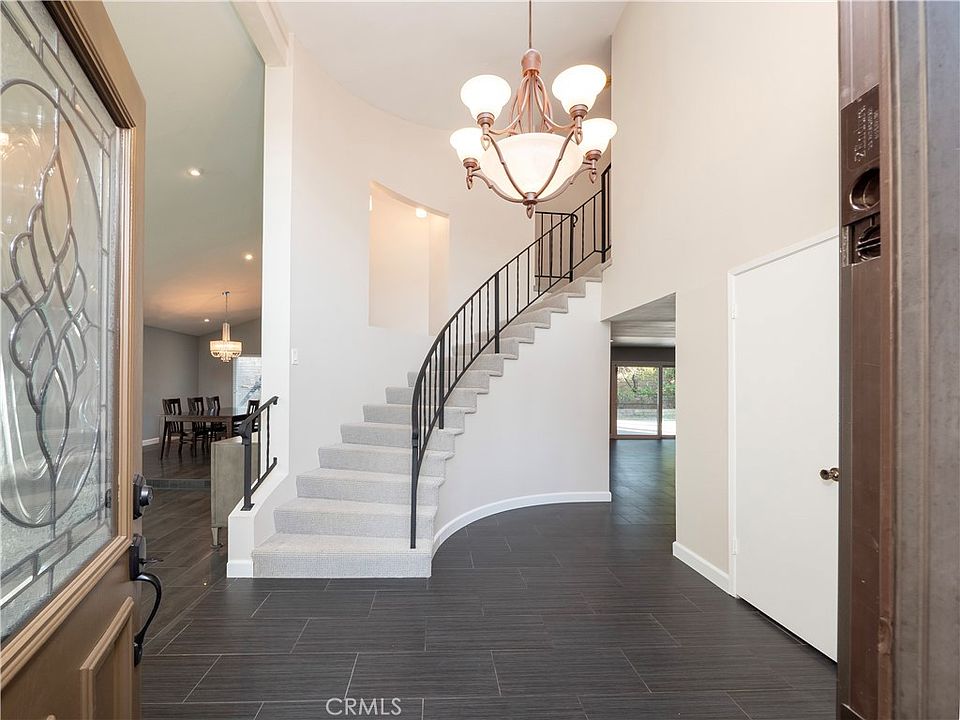 1st image of 1349 Magnolia Ave