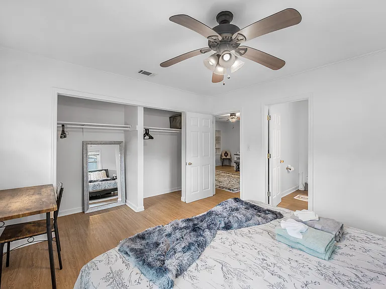 5057 Walker St — Photo 17