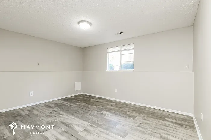 110 Compass Ln — Photo 14