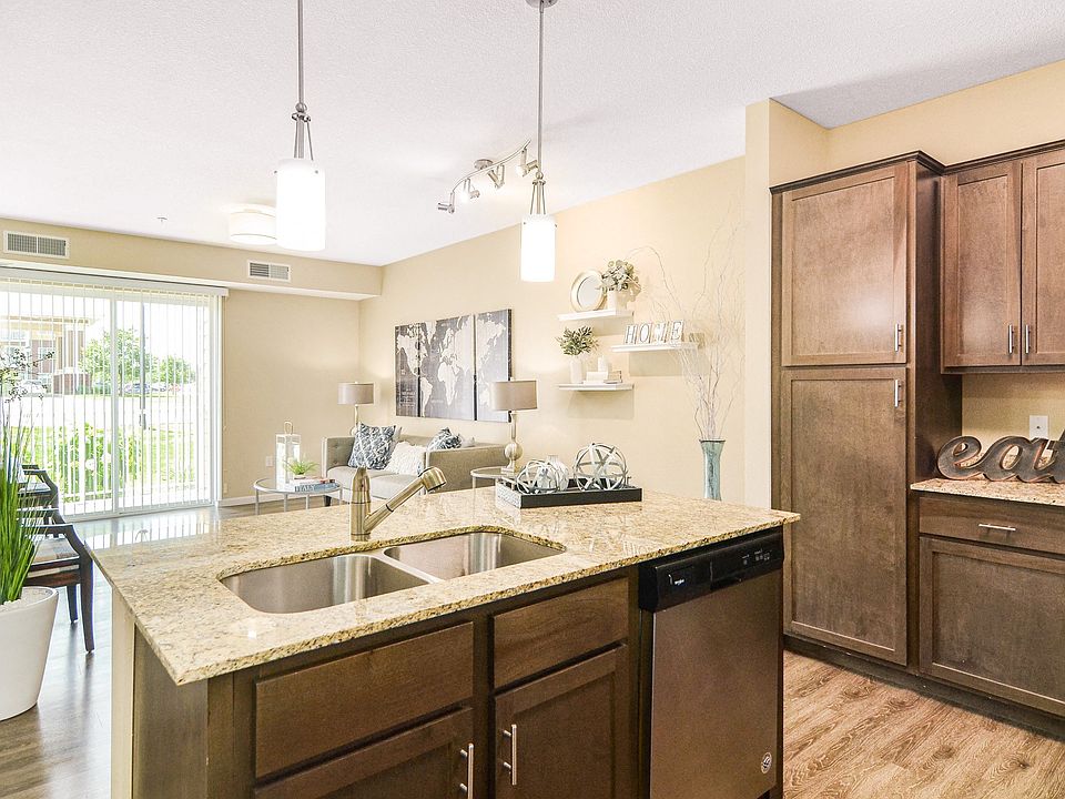 Skye at Arbor Lakes Apartment Rentals Maple Grove, MN Zillow
