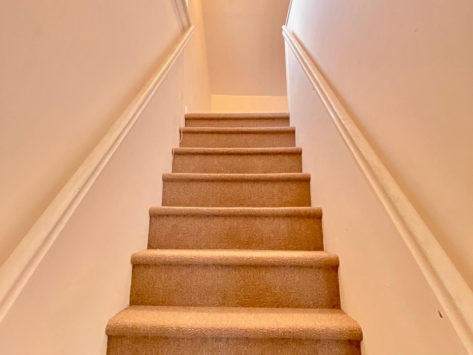 22420 Braddock Ave, Queens Village, NY 11428 Zillow