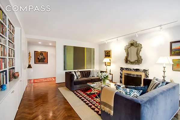 Sold by Compass | media 4