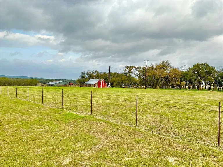 2501 County Road 228 — Photo 17