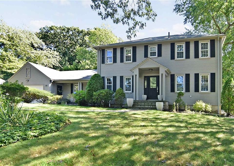 1st image of 100 Winnisquam Dr