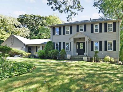 100 Winnisquam Dr, Warwick, RI, 02886