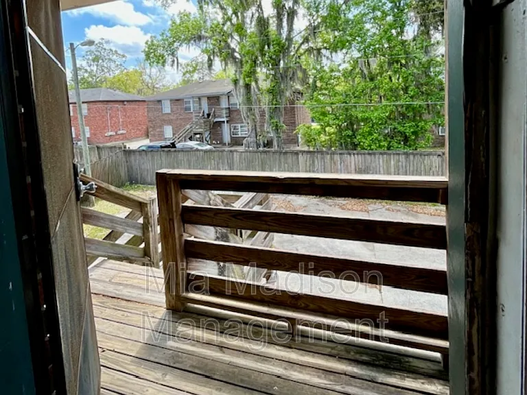 2522 Semken Ave #D — Photo 6