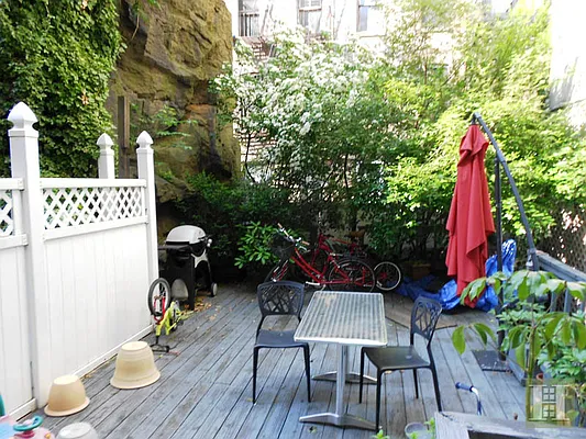 Rented by Halstead Real Estate | media 6