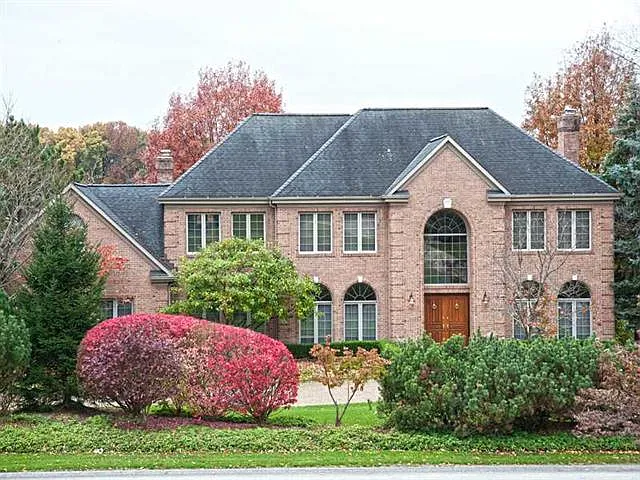 57 Long Meadow Dr photo 1