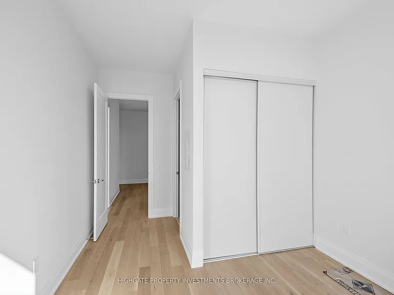 27 Korda Gate #Penthouse 102 — Photo 11