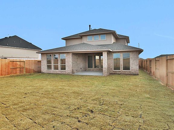 7th image of this home