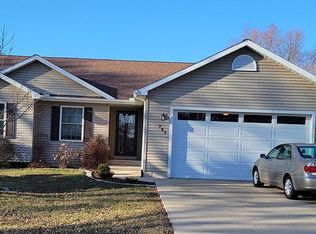 705 10th Ave, Colona, IL 61241