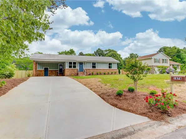 1878 Valley View Rd, Snellville, GA 30078
