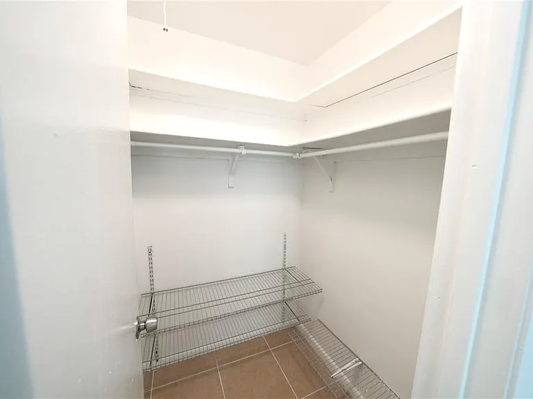 2619 Hendy Ct — Photo 20