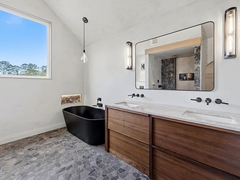134 Hopeland Dr — Photo 24