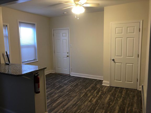2nd image of 176 Bridge St APT 4