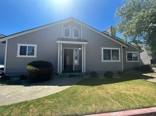 1021 W Walnut Ave, Lompoc, CA 93436