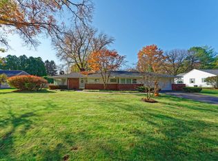 2476 Hilltop Rd, Niskayuna, NY 12309