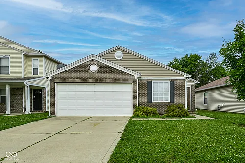 1804 Feather Reed Ln Photo 1