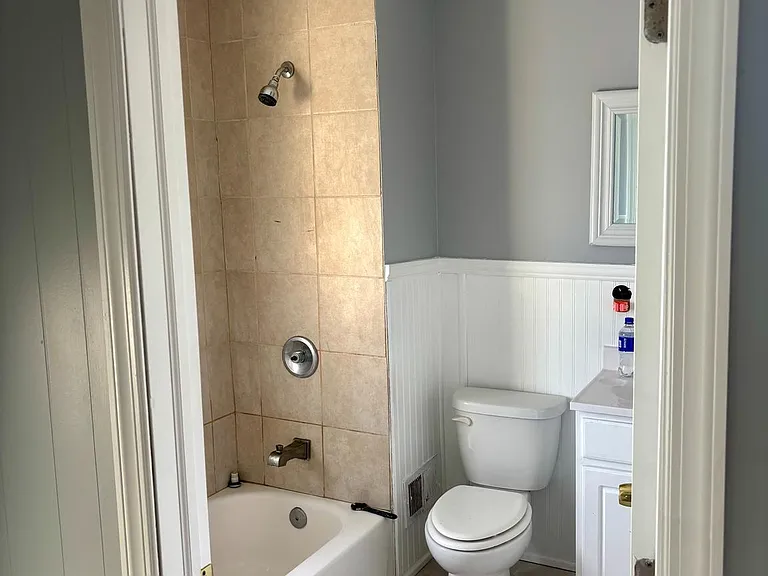 182 Haddon Ave #B — Photo 9