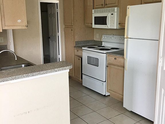 5th image of 7800 Point Meadows Dr APT 931