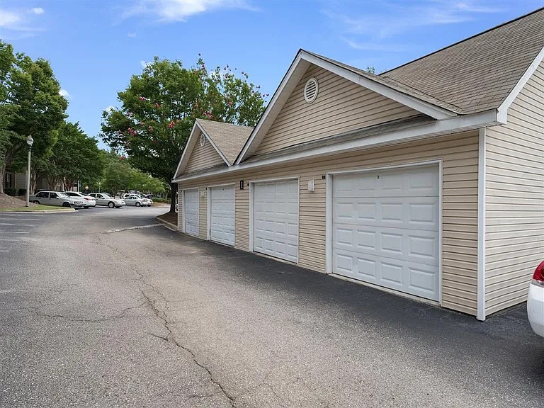 Garages at Chace Lake Villas